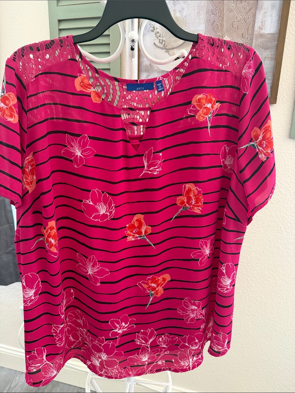 Apt. 9 Hot Pink Striped Floral Short-Sleeve Blouse